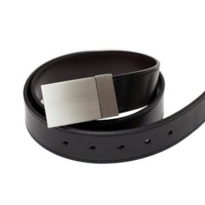Sleek Black Belt With Flat Head